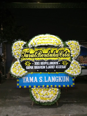 Papan Bunga Duka di Mamberamo Hilir